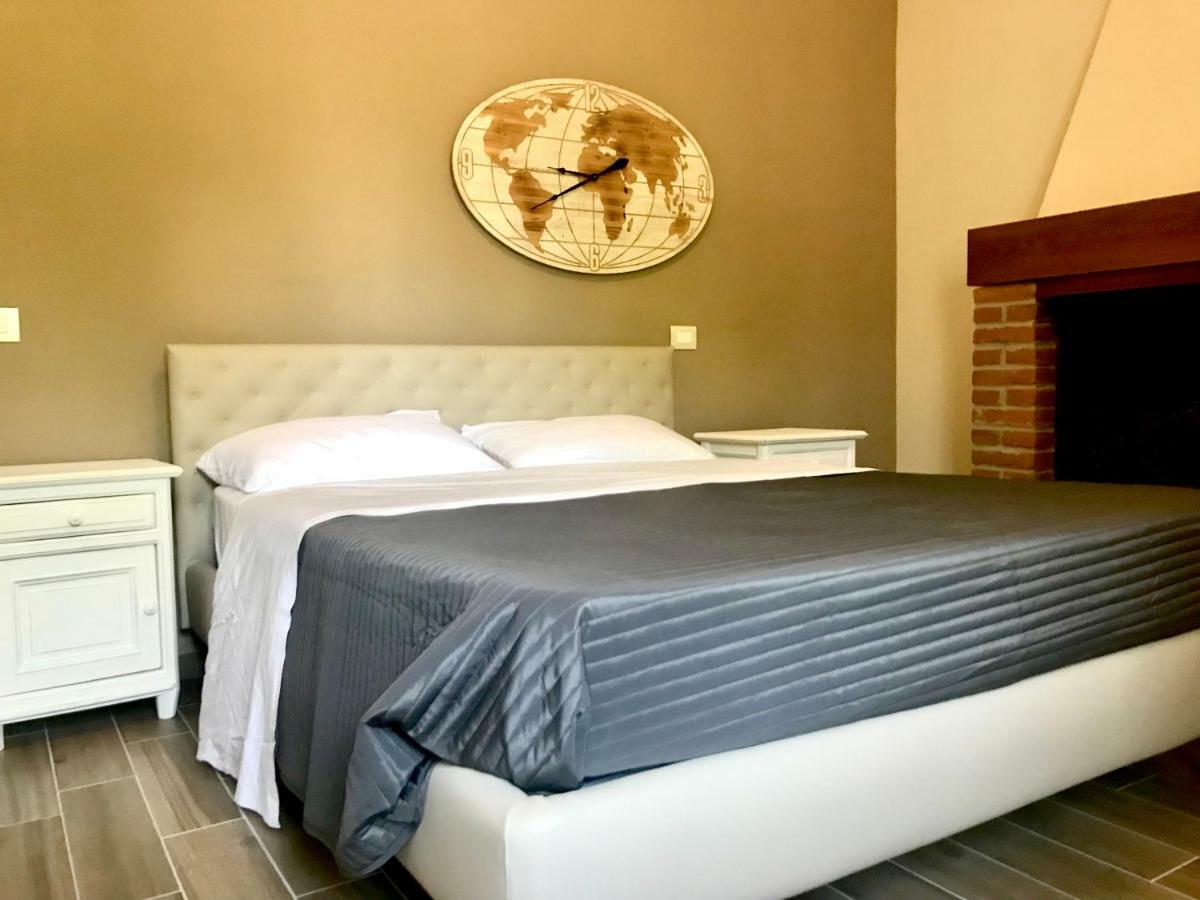 L'Infinito Residence Castelvetro Piacentino Eksteriør billede